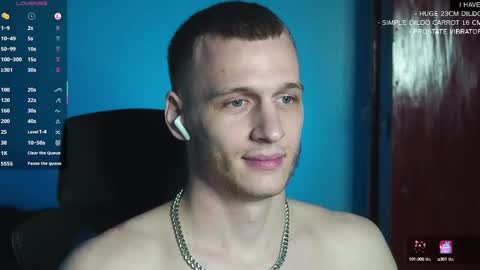 Snapshot of mickey_pict chatting on 02.26.25 Mickey online show from 02.26.25