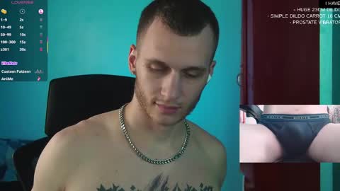 Snapshot of mickey_pict chatting on 03.02.25 Mickey online show from 03.02.25