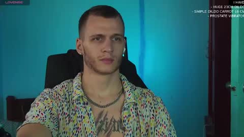 Snapshot of mickey_pict chatting on 03.03.25 Mickey online show from 03.03.25