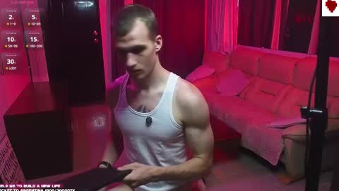 Snapshot of mickey_pict chatting on 09.25.25 Mickey online show from 09.25.25