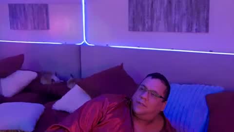 Snapshot of mickeyshyne69 chatting on 01.15.25 Mickey online show from 01.15.25