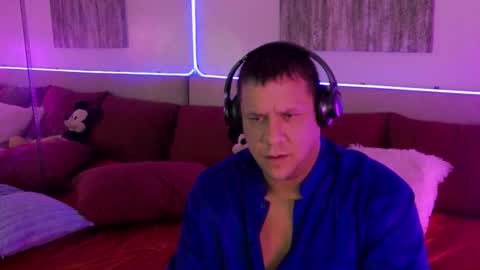 Snapshot of mickeyshyne69 chatting on 01.18.25 Mickey online show from 01.18.25