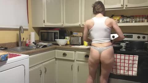 Snapshot of mickeyshyne69 chatting on 03.04.25 Mickey online show from 03.04.25