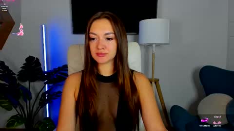 Snapshot of micky___love chatting on 10.02.25 micky___love online show from 10.02.25