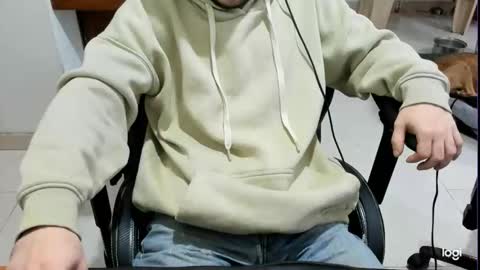 microfama00 online show from 04.17.26