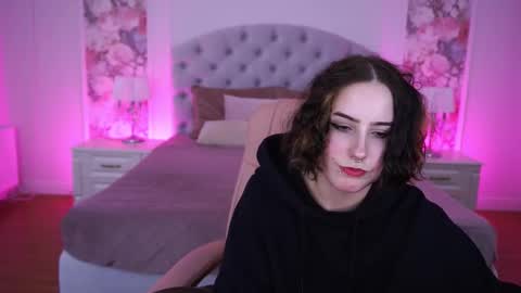 Snapshot of midnightbitee chatting on 03.03.26 midnightbitee online show from 03.03.26