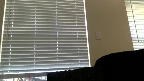 midnightbruja111 online show from 10.17.25