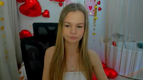 Snapshot of midnighteaura chatting on 02.03.26 midnighteaura online show from 02.03.26