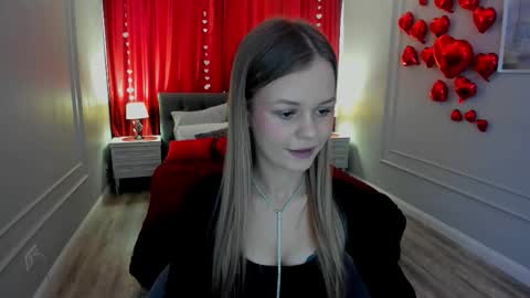 Snapshot of midnighteaura chatting on 02.19.26 midnighteaura online show from 02.19.26