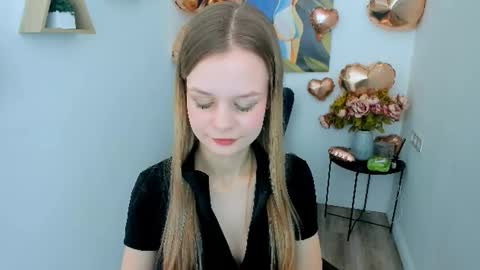 Snapshot of midnighteaura chatting on 02.20.26 midnighteaura online show from 02.20.26