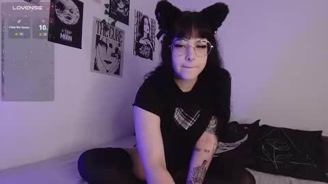 Nana online show from 11.28.25