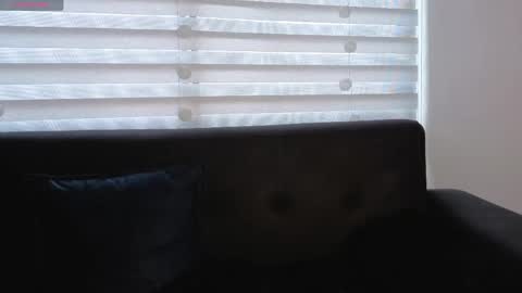 midori__san online show from 04.13.26