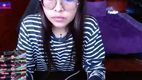 Snapshot of midoriquinn chatting on 07.15.26 Midori 7u7 online show from 07.15.26