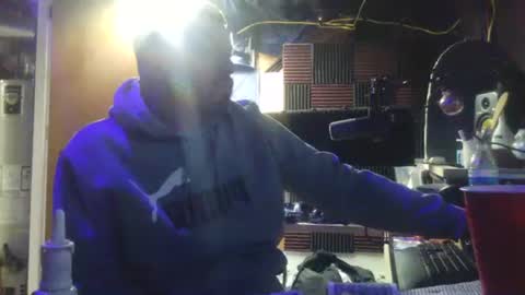 midtownhustler online show from 09.22.25