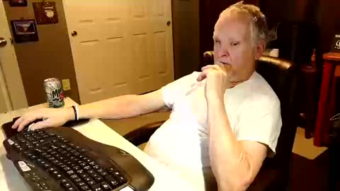 midwestdad09 online show from 10.15.25