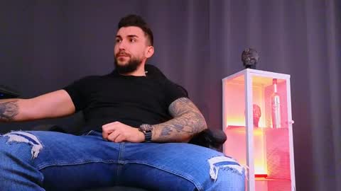 MightyAaron online show from 01.22.25