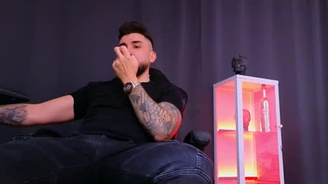 MightyAaron online show from 01.22.25