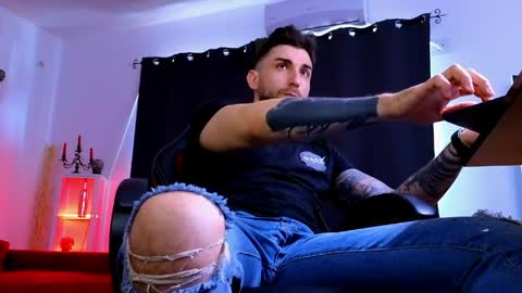 MightyAaron online show from 03.27.26