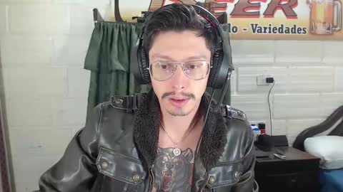 Miguel  Independent Model  online show from 04.17.26