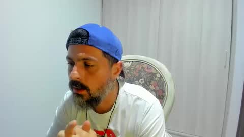 Snapshot of miguel_angeel_ chatting on 06.07.26 Miguel Angel online show from 06.07.26