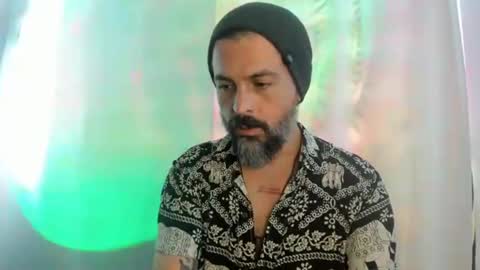 Snapshot of miguel_angeel_ chatting on 06.11.26 Miguel Angel online show from 06.11.26