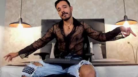 miguelsanfrancisco online show from 10.21.25