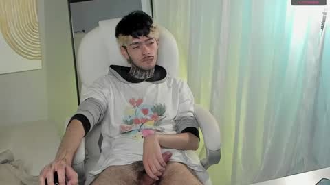 MIHAIL LEROY finally independent model online show from 12.17.24