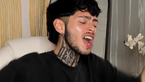 MIHAIL LEROY finally independent model online show from 02.04.25