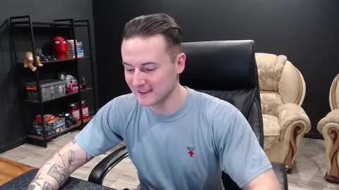 Snapshot of mihasikd chatting on 02.18.26 Misha Winchester online show from 02.18.26