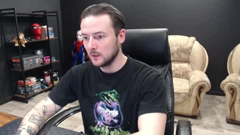 Snapshot of mihasikd chatting on 04.10.26 Misha Winchester online show from 04.10.26