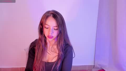 miia_rose12 online show from 12.21.25