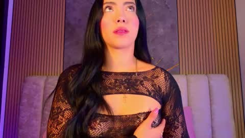 miia scoott  online show from 12.22.25