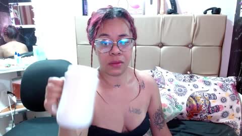 miia online show from 01.04.25