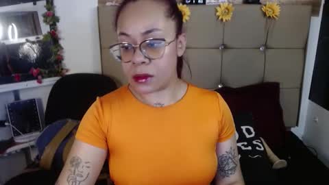 miia online show from 11.10.25