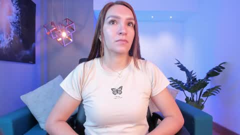 Miia 3 online show from 03.18.26