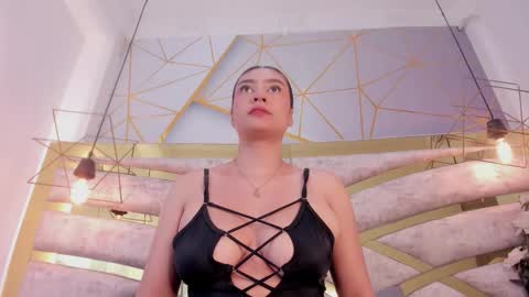 miia_velvet online show from 03.19.26