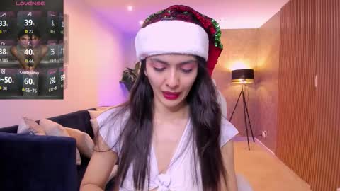 Mia online show from 11.15.25