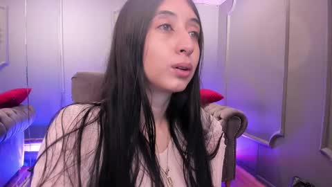 miilu  online show from 02.18.25