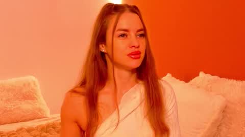 Amira online show from 12.02.25