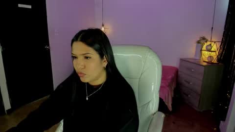 miiss_greyy online show from 10.09.25