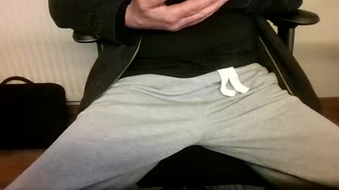 mik online show from 10.27.25