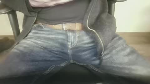 mik online show from 11.15.25