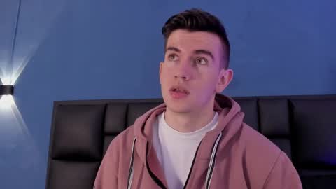 mikael online show from 09.21.25