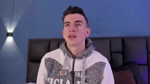 mikael online show from 10.14.25