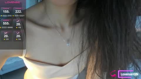 Snapshot of mikakimura chatting on 12.05.24 Miko now i live in Vietnam online show from 12.05.24