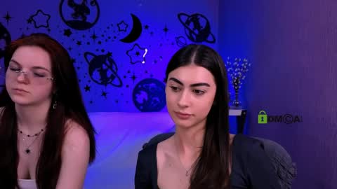 Mika online show from 04.08.26