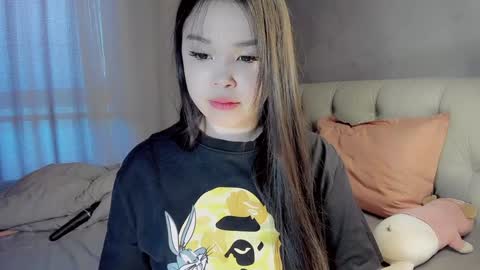 Snapshot of mikasssu chatting on 12.22.24 mikasssu online show from 12.22.24