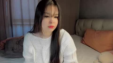 Snapshot of mikasssu chatting on 12.28.24 mikasssu online show from 12.28.24