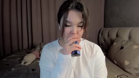 Snapshot of mikasssu chatting on 01.22.25 mikasssu online show from 01.22.25