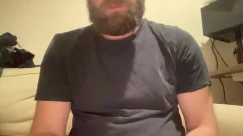 Snapshot of mike_berlin1 chatting on 12.17.25 MIke online show from 12.17.25